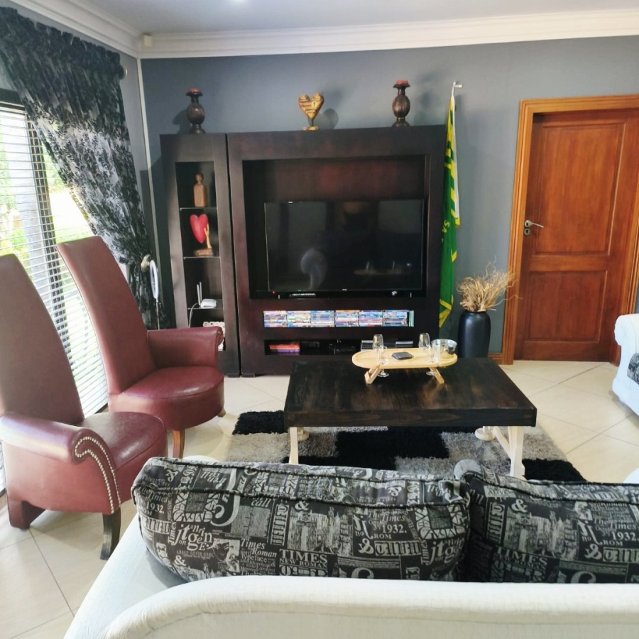 4 Bedroom Property for Sale in Wilkoppies North West